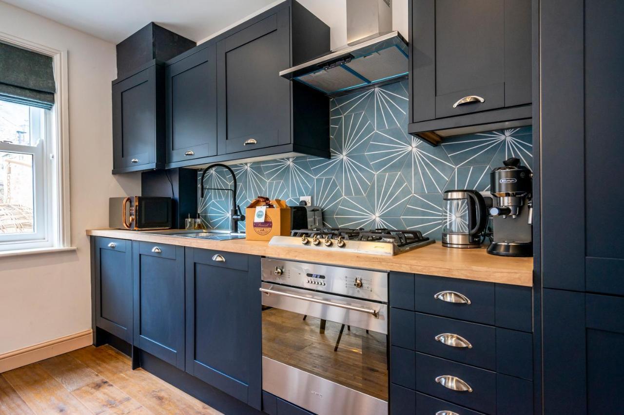 8 Kyme Street Villa Йорк Екстериор снимка