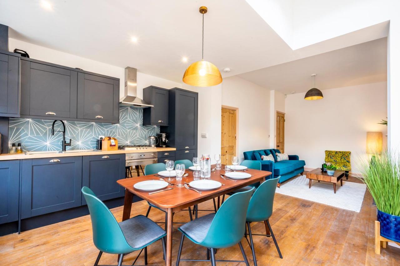 8 Kyme Street Villa Йорк Екстериор снимка