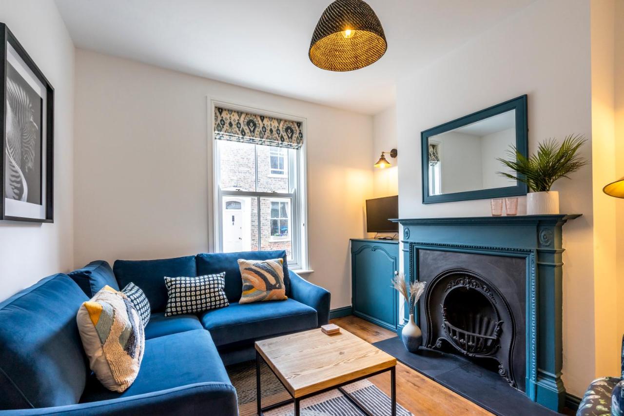 8 Kyme Street Villa Йорк Екстериор снимка
