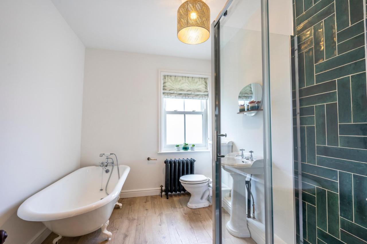 8 Kyme Street Villa Йорк Екстериор снимка